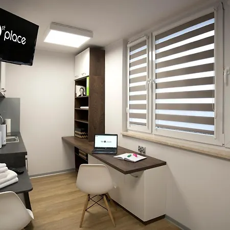 My 1st Place Appart hôtel Poznań