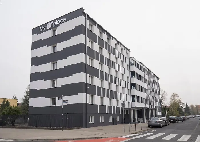 Aparthotel My 1st Place *