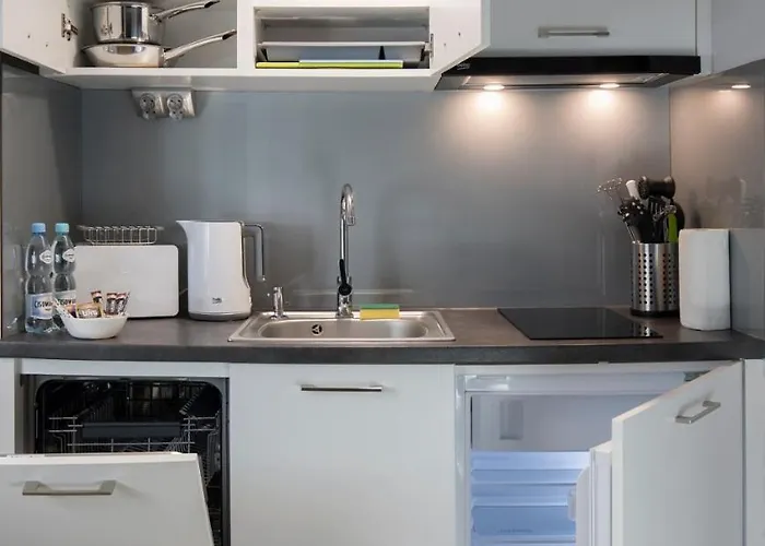 Hotel apartamentowy My 1st Place *