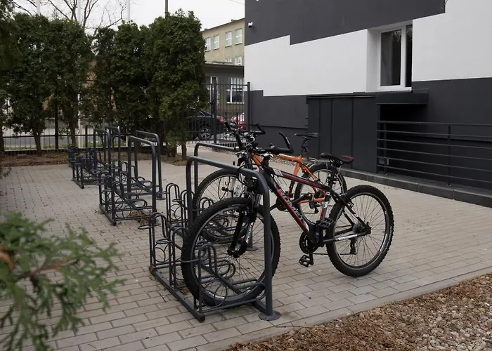 Ξενοδοχείο με διαμερίσματα My 1st Place Πόζναν