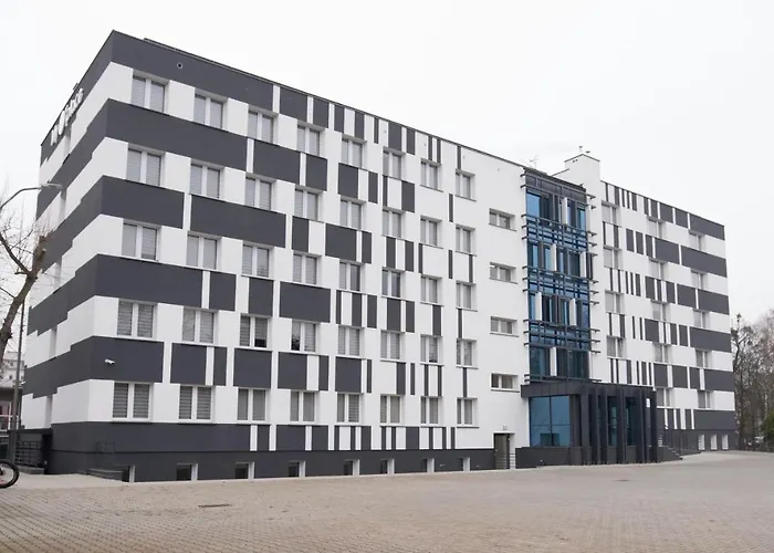 My 1st Place Hotel apartamentowy *